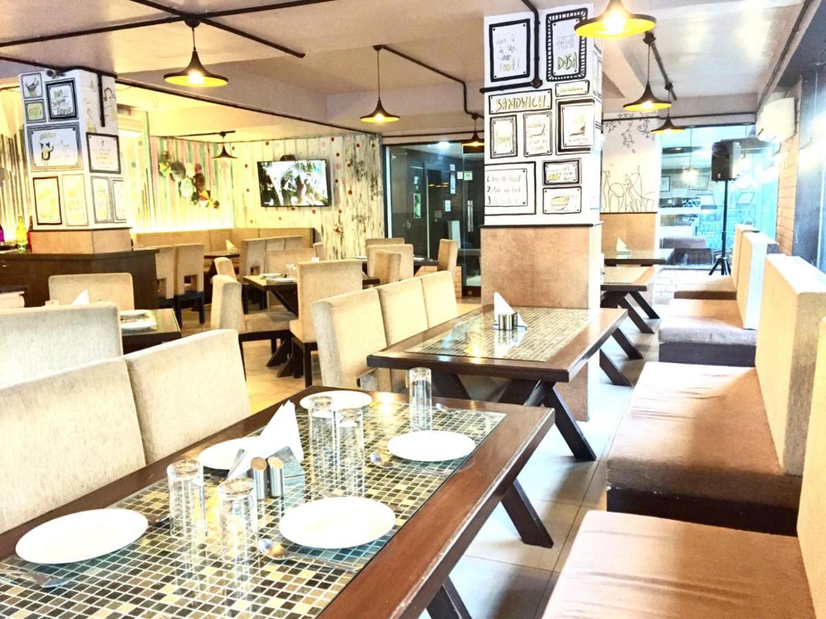 ทรีโบ เทรนด์ วูดส์วิลลา สวีท Hotel ชัยปุระ ภายนอก รูปภาพ